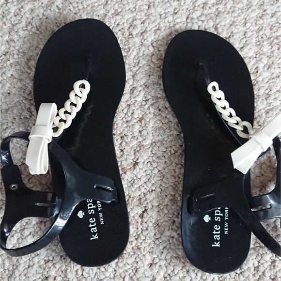 Kate Spade Black and Cream Jelly Sandal size 9 - Picture 4 of 11
